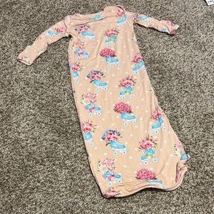 Posh peanut Floral Roller Skate Print sleep sack